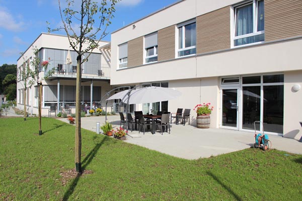 Referenz: FK Systembau Altenpflegeheim St.Johann - RN Estrich GmbH