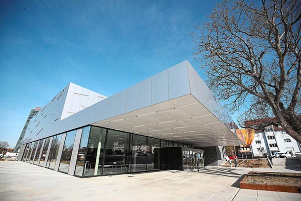 Referenz: Stadthalle Villingen-Schwenningen - RN Estrich GmbH